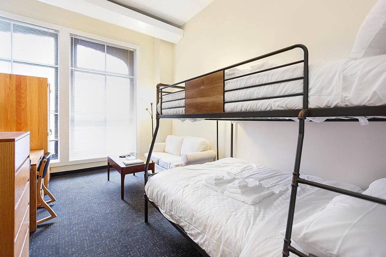 Studio Ready 4 Students & Traveling Professionals! 310 Apartment Boston Luaran gambar